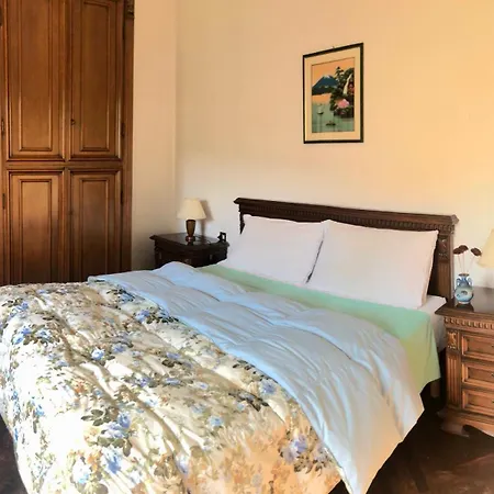 La Casa Di Angela Lucca